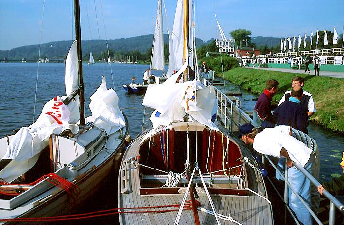 zur&uuml;ck zur &Uuml;bersicht...