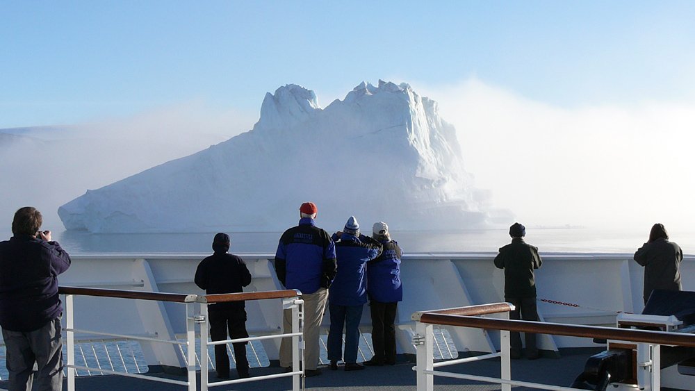 Zauberhafte Morgenstimmung mit Eisbergen
