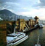 Futuristische Stimmung am Oceanterminal