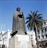 Ibn Chaldun Denkmal Tunis