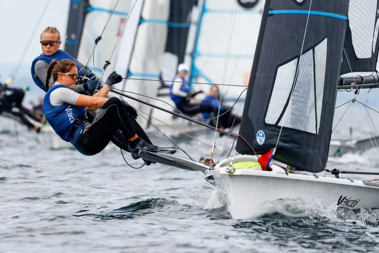 49erFX FRA 702 Manon PEYRE Clara Sofia STAMMINGER de MOURA C verylarge 1 1