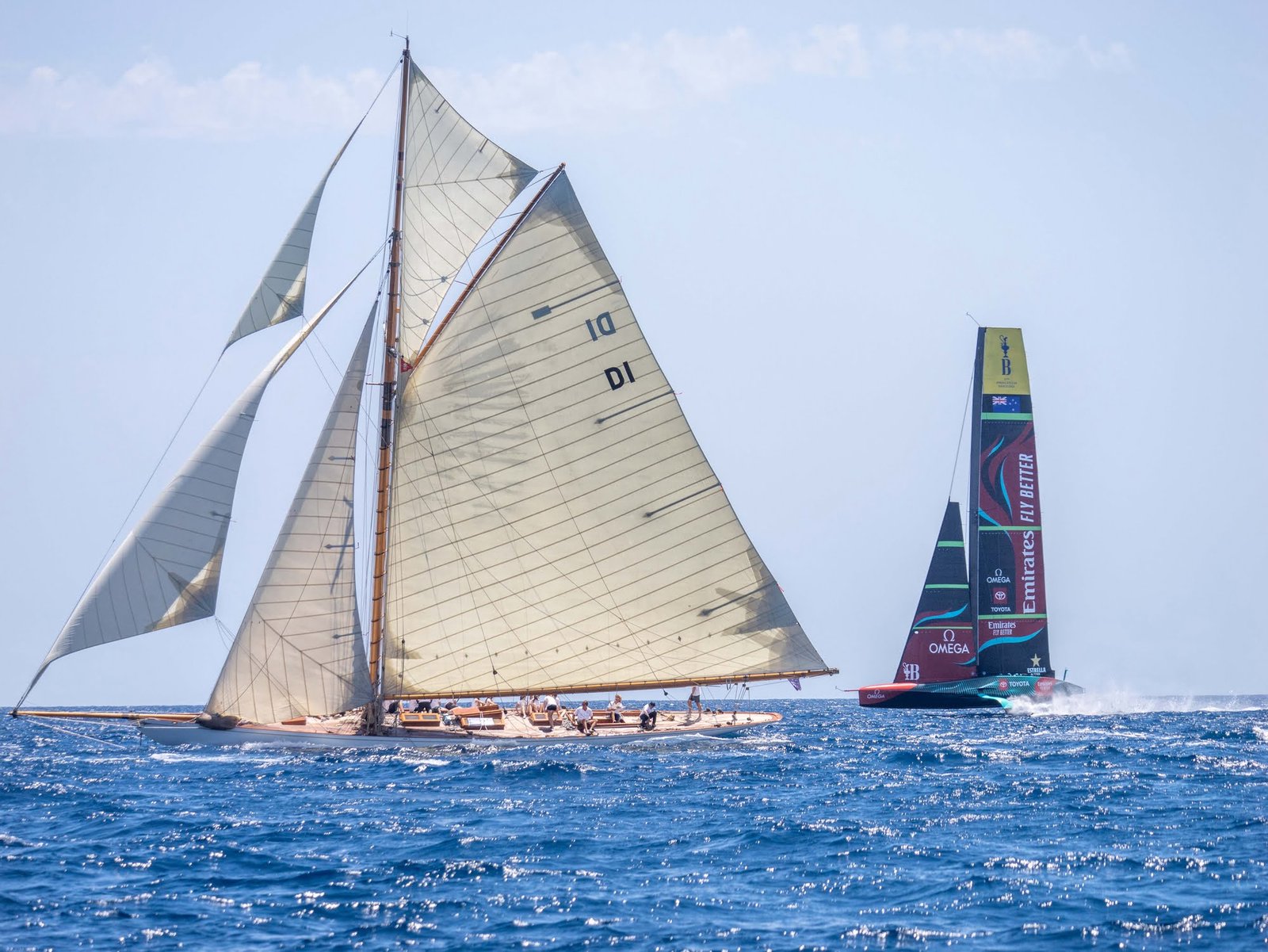 Emirates Team New Zealand geben in Barcelona den Ton an